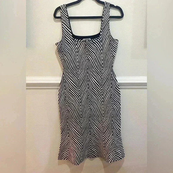 Ronny Kobo Shondra Square Neck Zebra Print MIDI Dress  Sz Medium NWOT - Picture 4 of 9